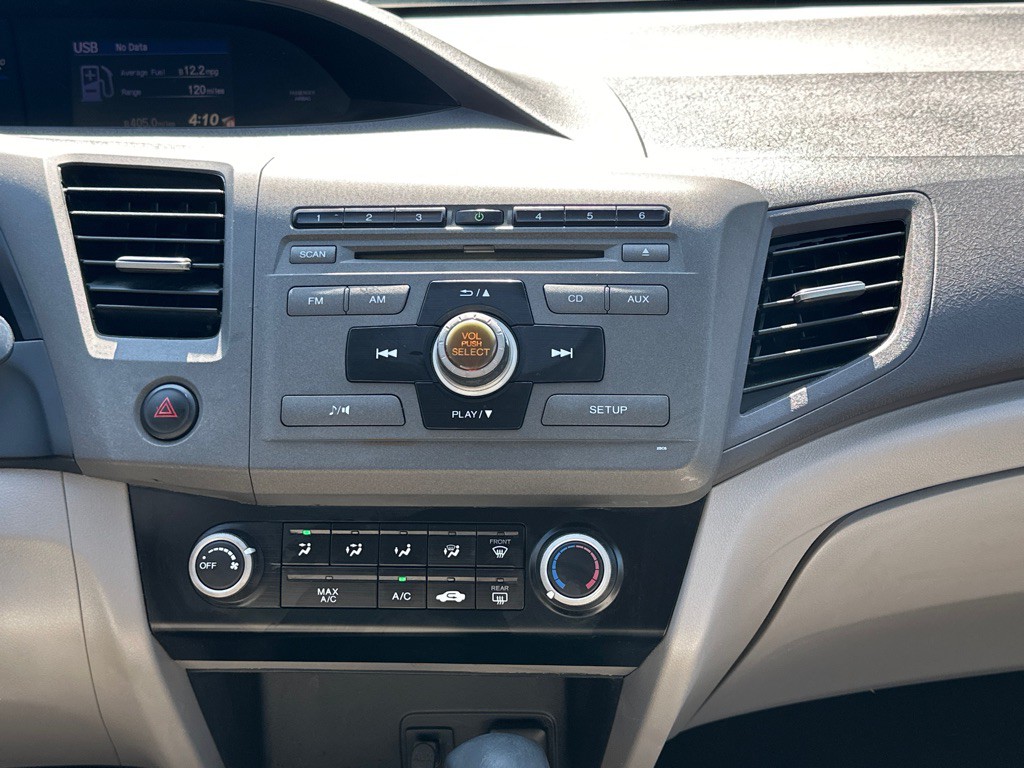 2012 Honda Civic Image 23