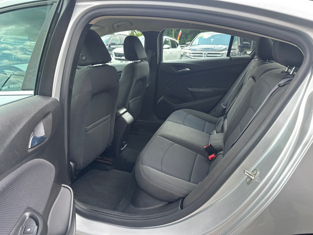 2017 Chevrolet Cruze Image 12