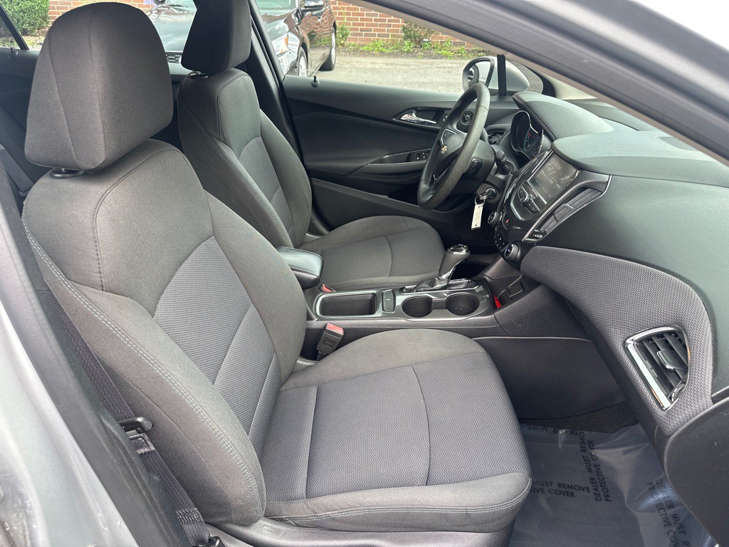 2017 Chevrolet Cruze Image 19