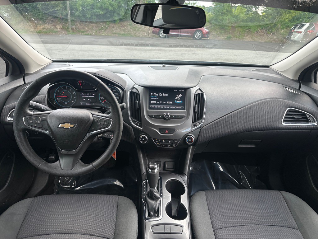 2017 Chevrolet Cruze Image 21