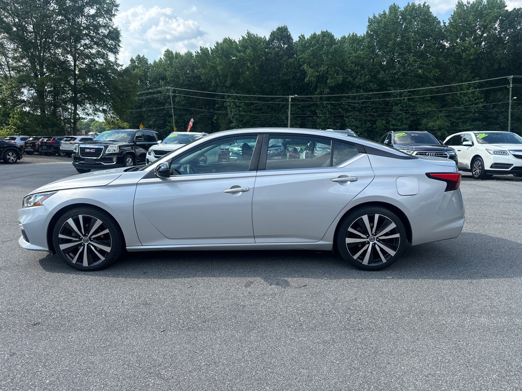 2020 Nissan Altima Image 3