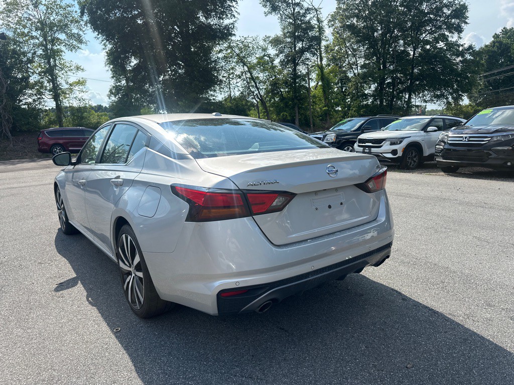 2020 Nissan Altima Image 4