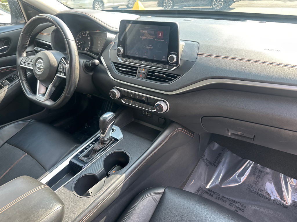 2020 Nissan Altima Image 19