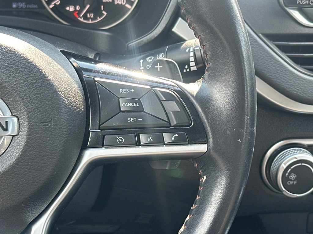 2020 Nissan Altima Image 22