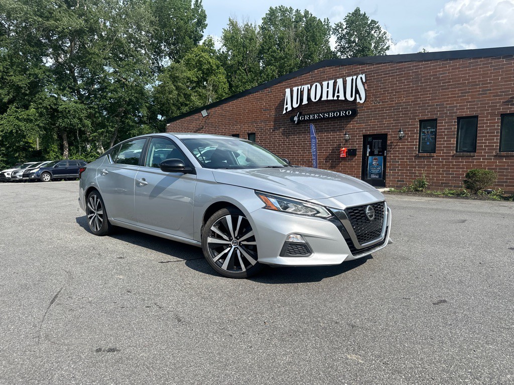 2020 Nissan Altima Image 35
