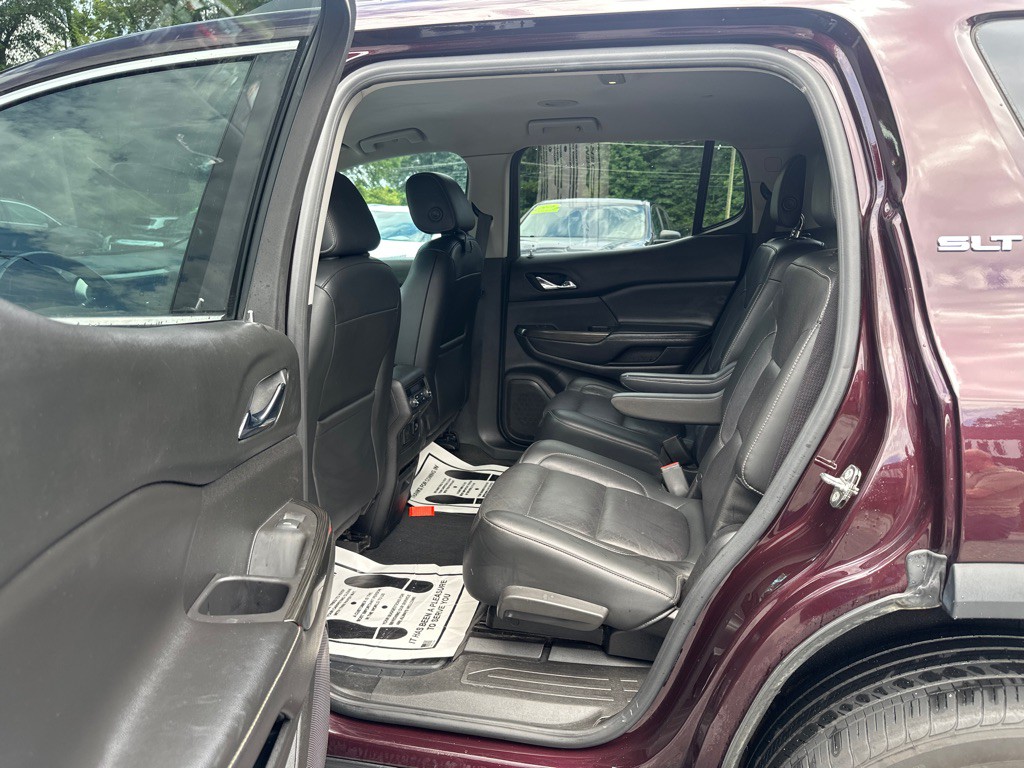2018 GMC Acadia Image 12