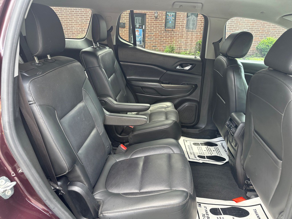 2018 GMC Acadia Image 17