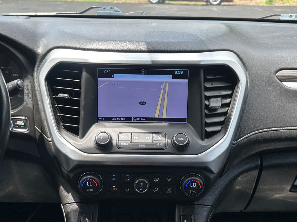 2018 GMC Acadia Image 26