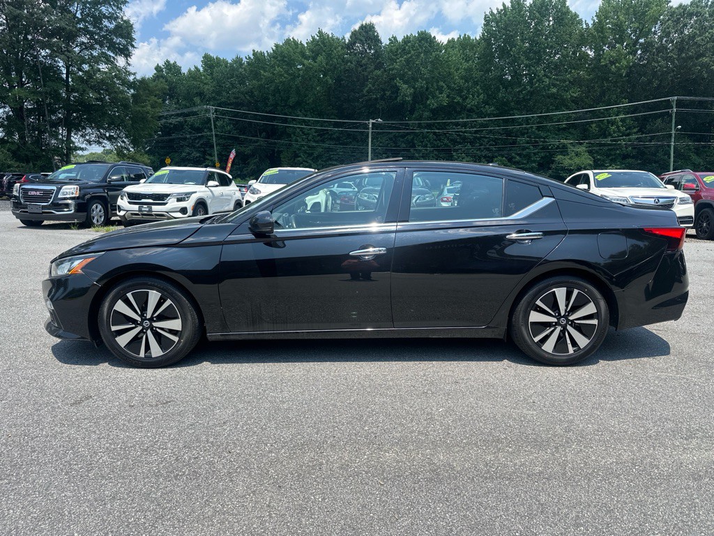 2019 Nissan Altima Image 4