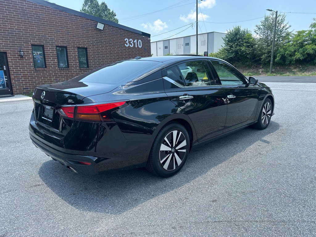 2019 Nissan Altima Image 7
