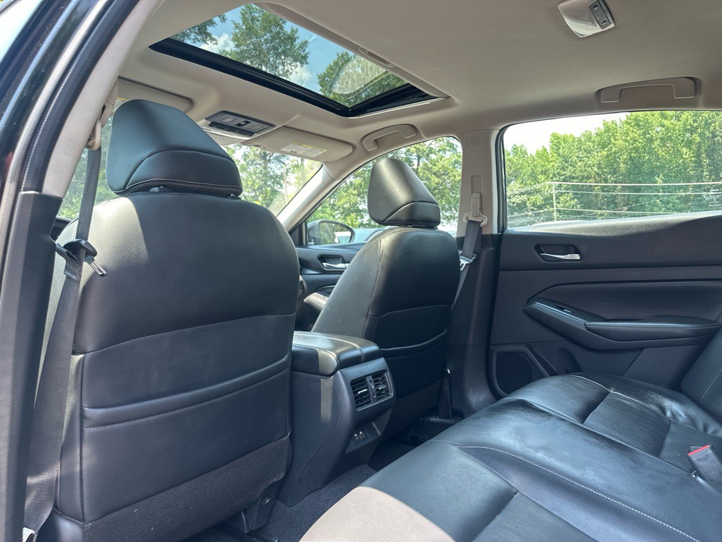 2019 Nissan Altima Image 15