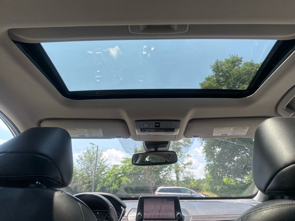 2019 Nissan Altima Image 32