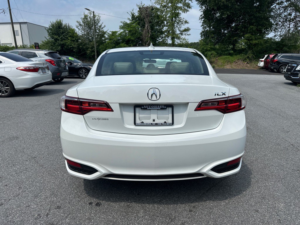 2017 Acura ILX Image 6