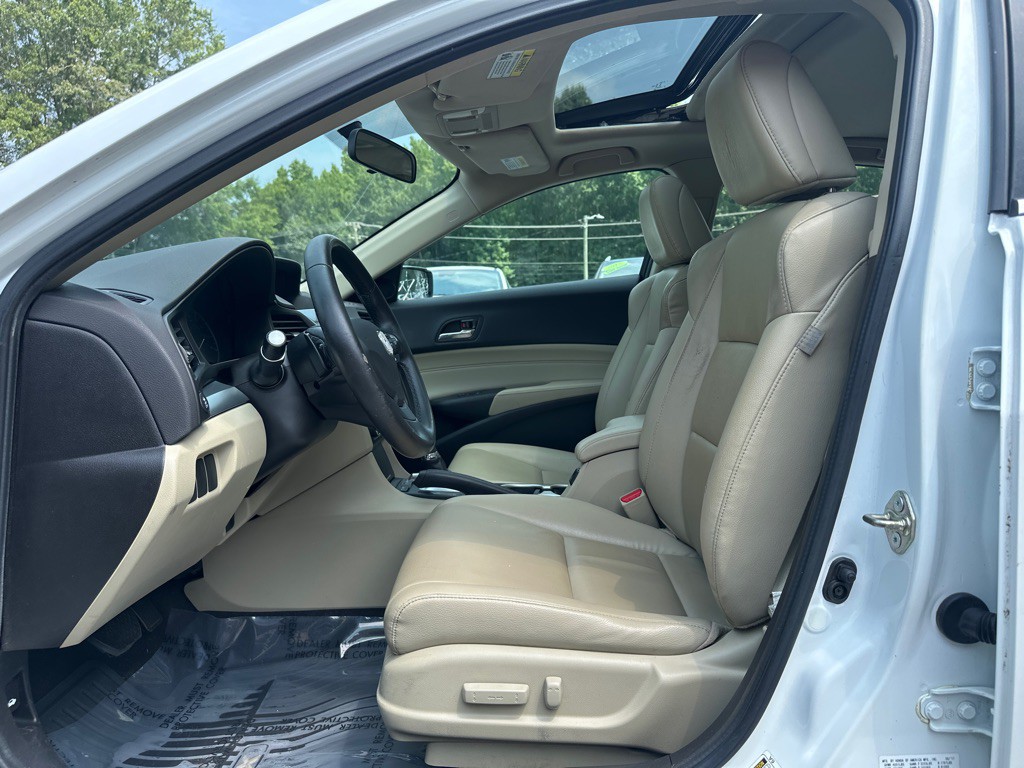 2017 Acura ILX Image 11