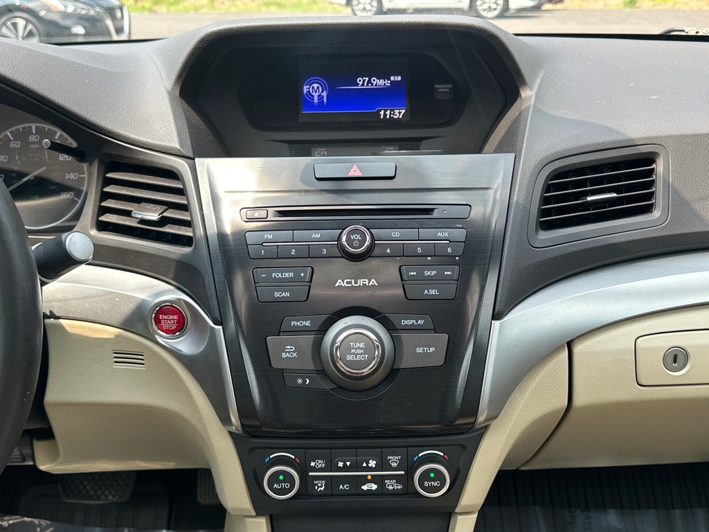 2017 Acura ILX Image 26