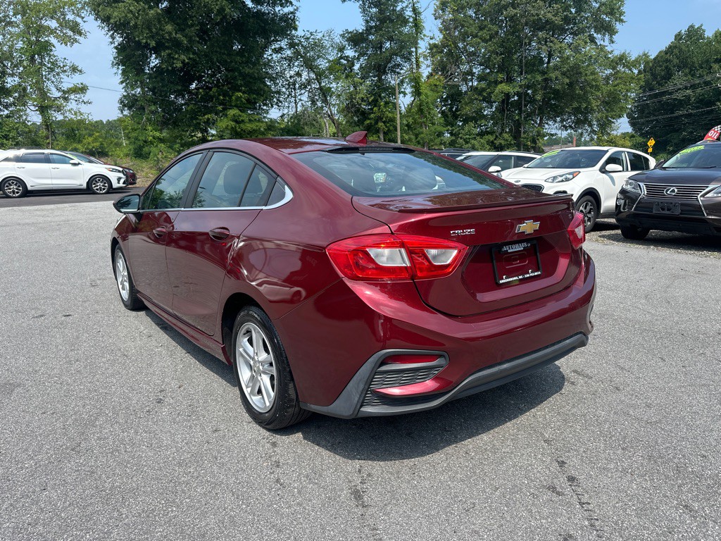 2016 Chevrolet Cruze Image 4