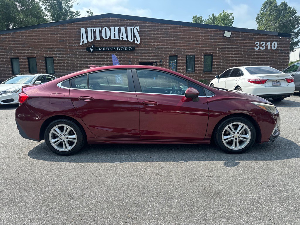 2016 Chevrolet Cruze Image 7