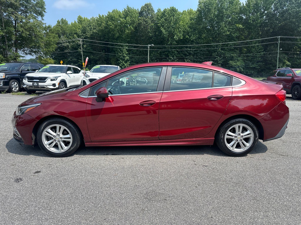 2016 Chevrolet Cruze Image 3