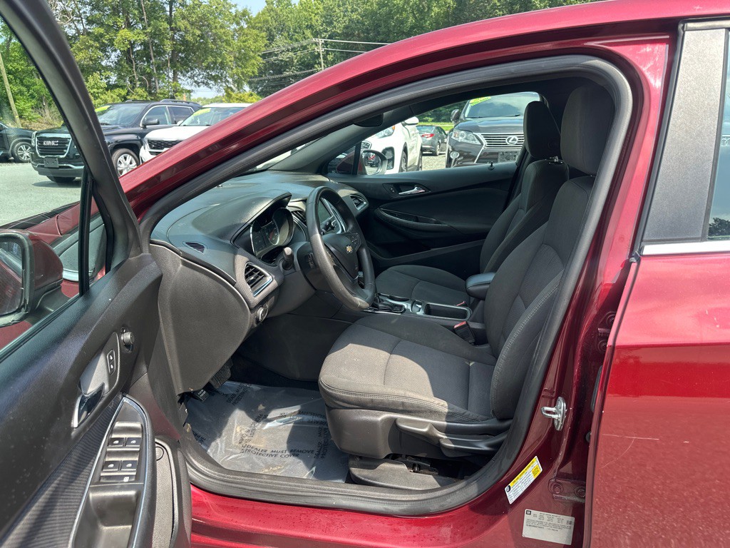 2016 Chevrolet Cruze Image 8