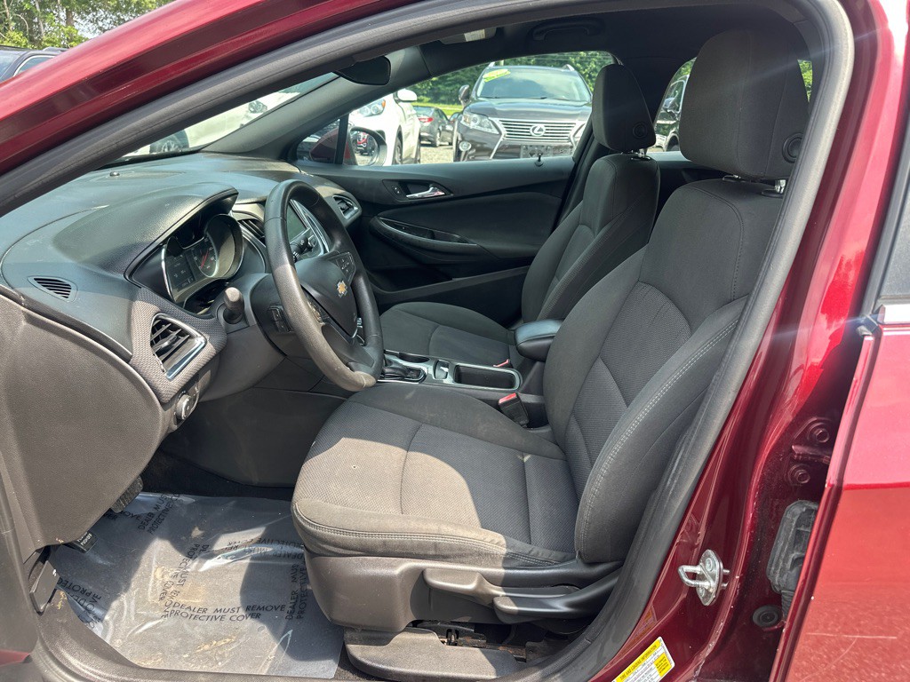 2016 Chevrolet Cruze Image 9