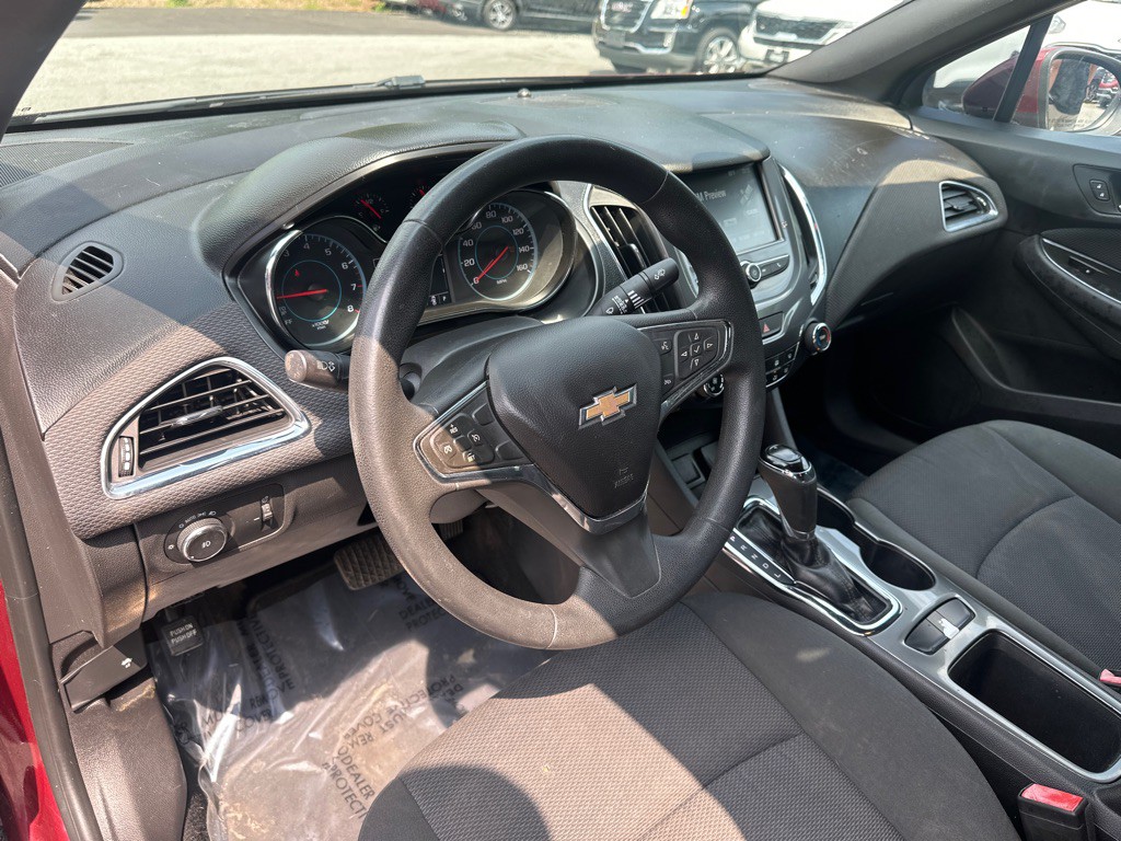 2016 Chevrolet Cruze Image 10