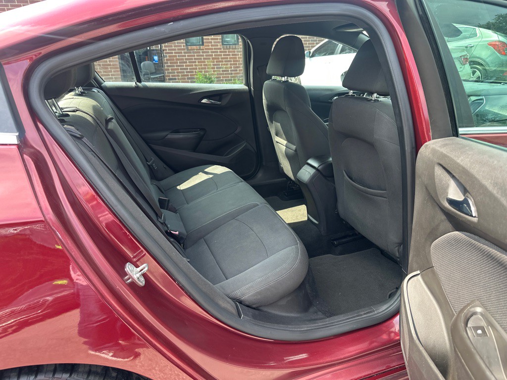 2016 Chevrolet Cruze Image 14