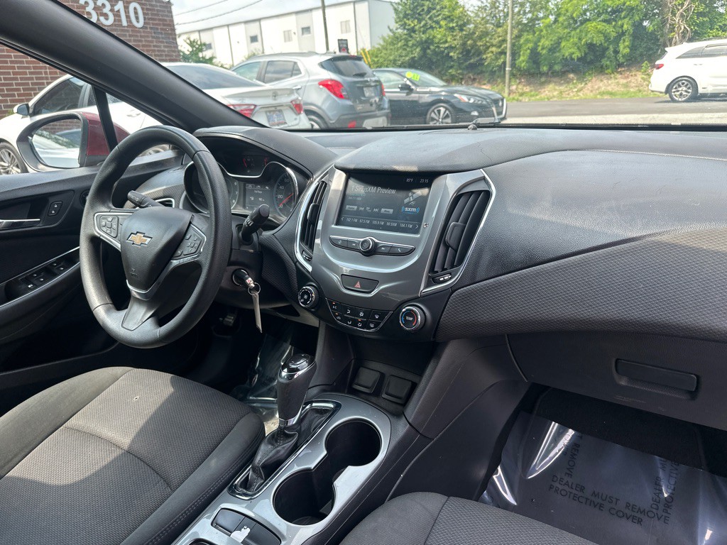 2016 Chevrolet Cruze Image 18