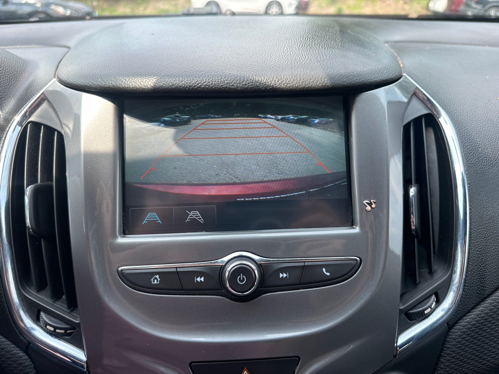 2016 Chevrolet Cruze Image 24