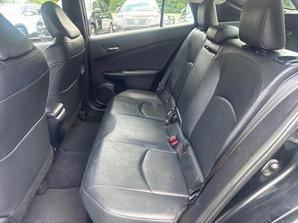 2016 Toyota Prius Image 13