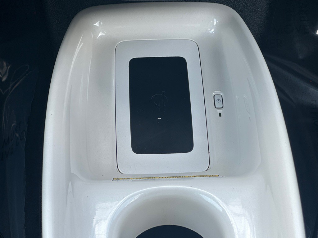 2016 Toyota Prius Image 26