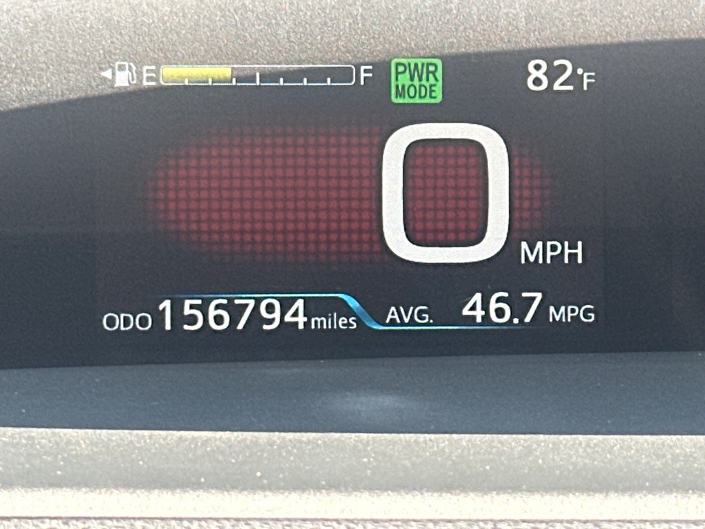 2016 Toyota Prius Image 32