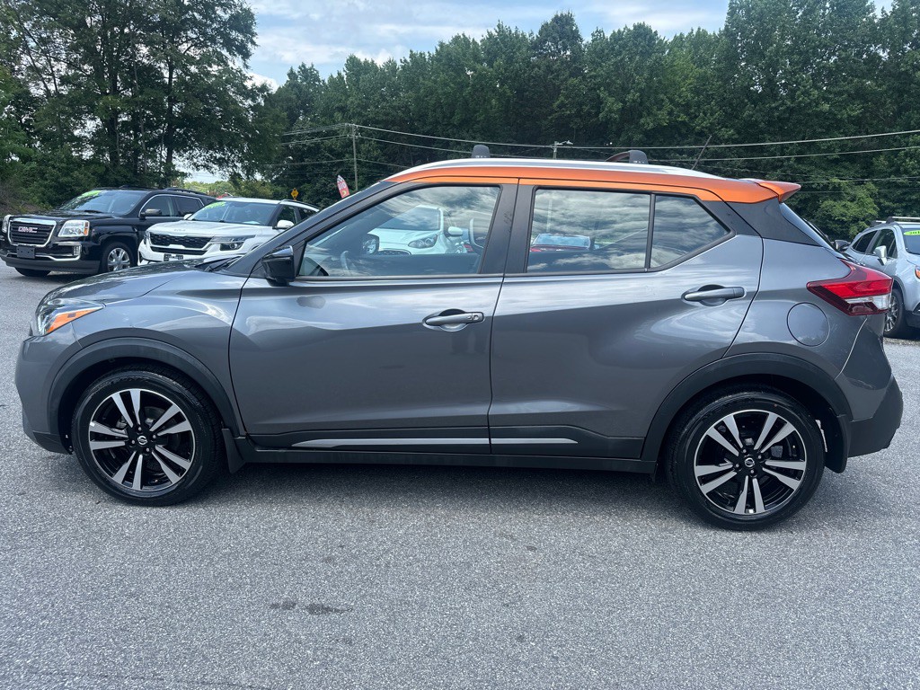2020 Nissan Kicks Image 3