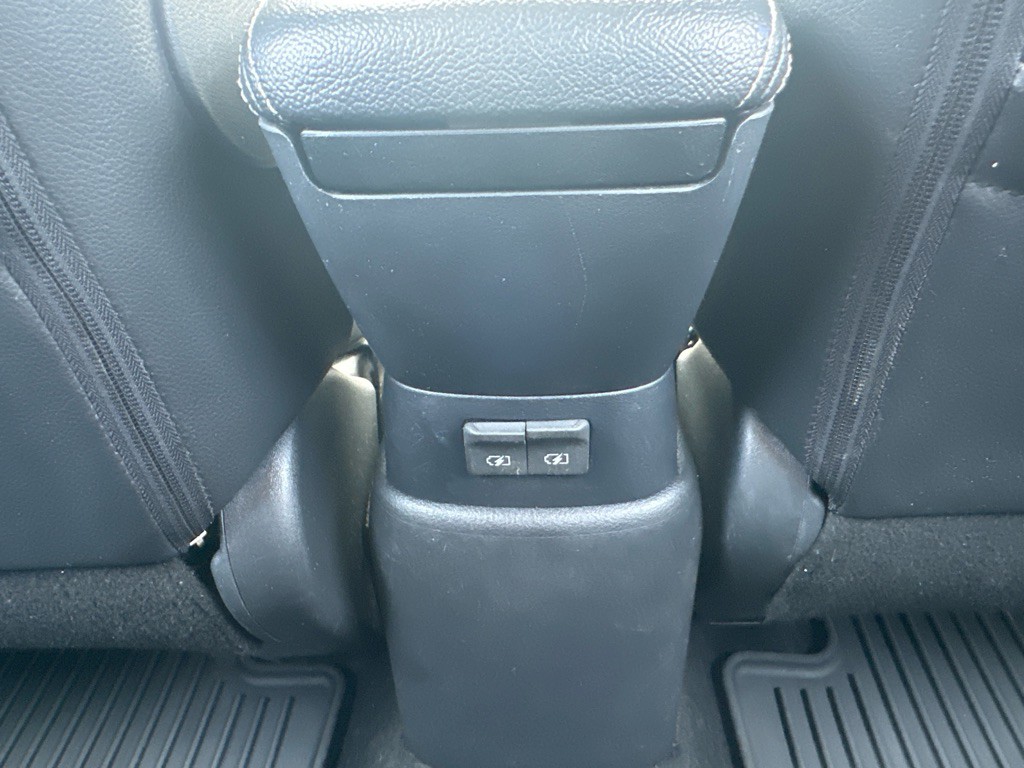 2020 Nissan Kicks Image 32
