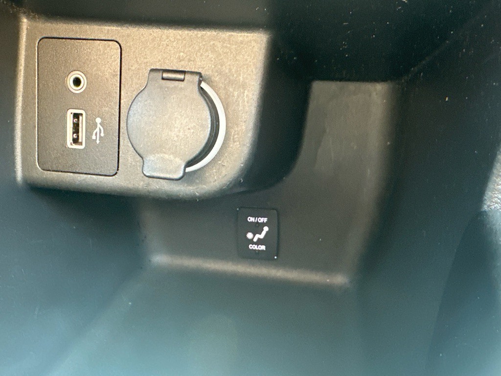 2020 Nissan Kicks Image 38