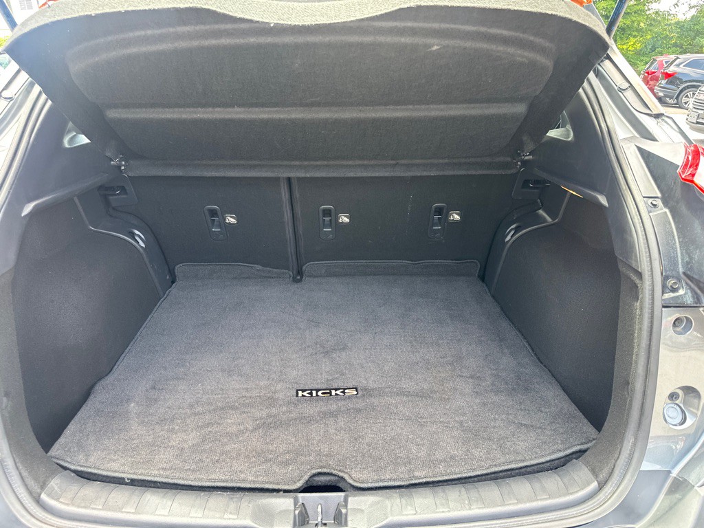 2020 Nissan Kicks Image 50