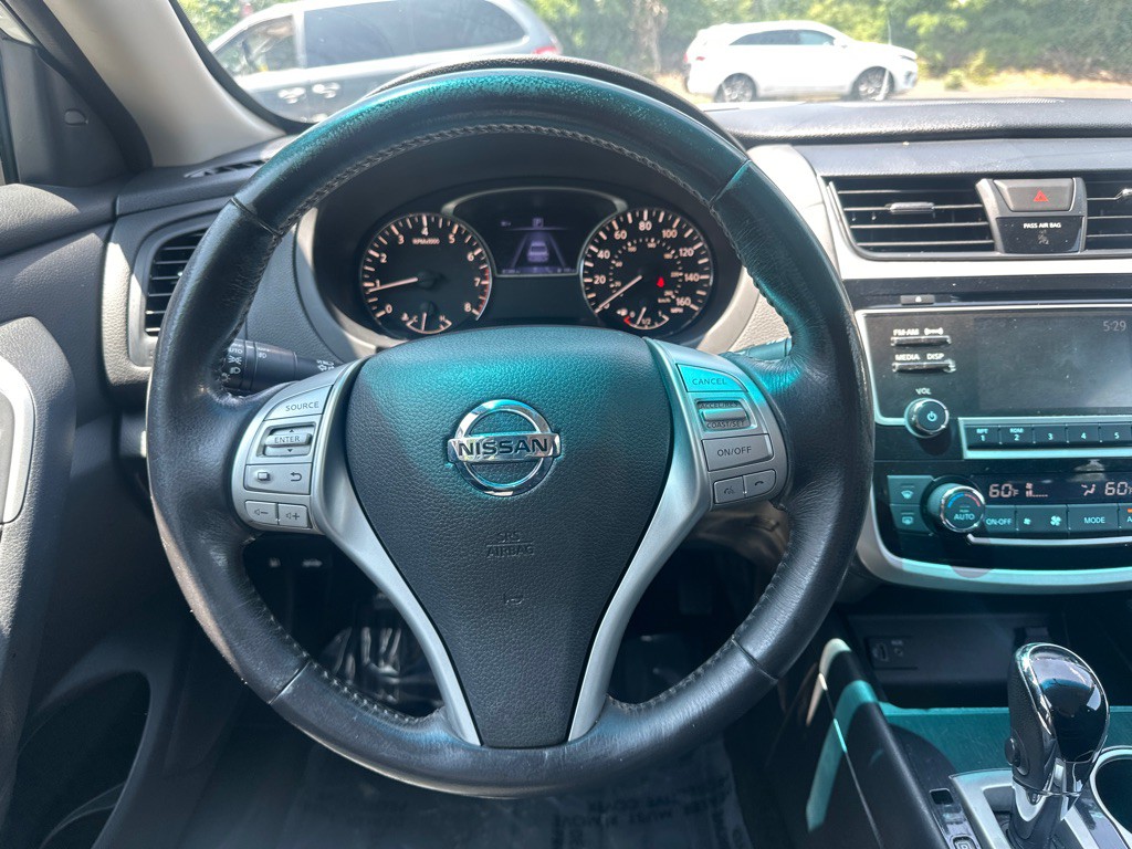 2018 Nissan Altima Image 22