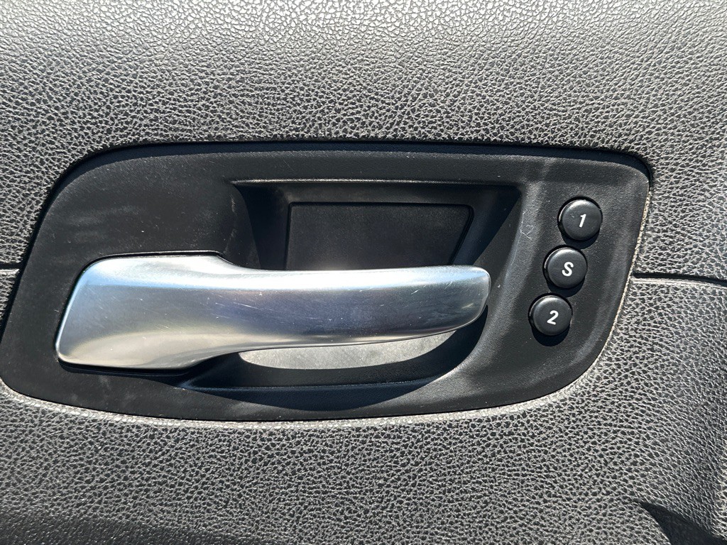 2019 Chrysler 300 Image 41