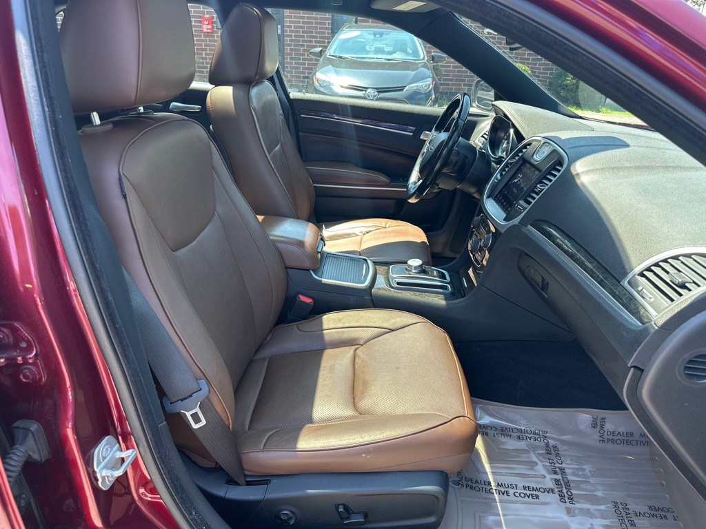 2019 Chrysler 300 Image 20