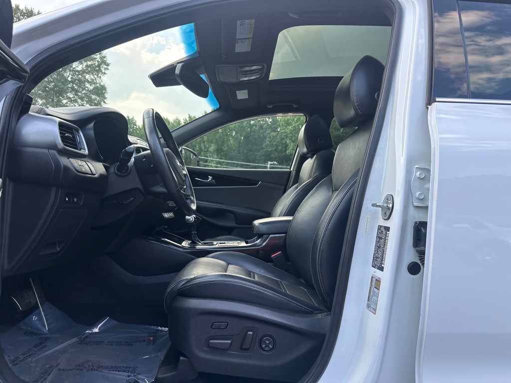 2019 Kia Sorento Image 11