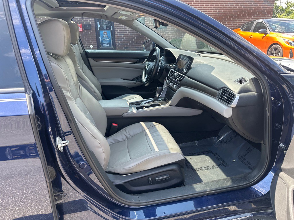 2018 Honda Accord Image 19