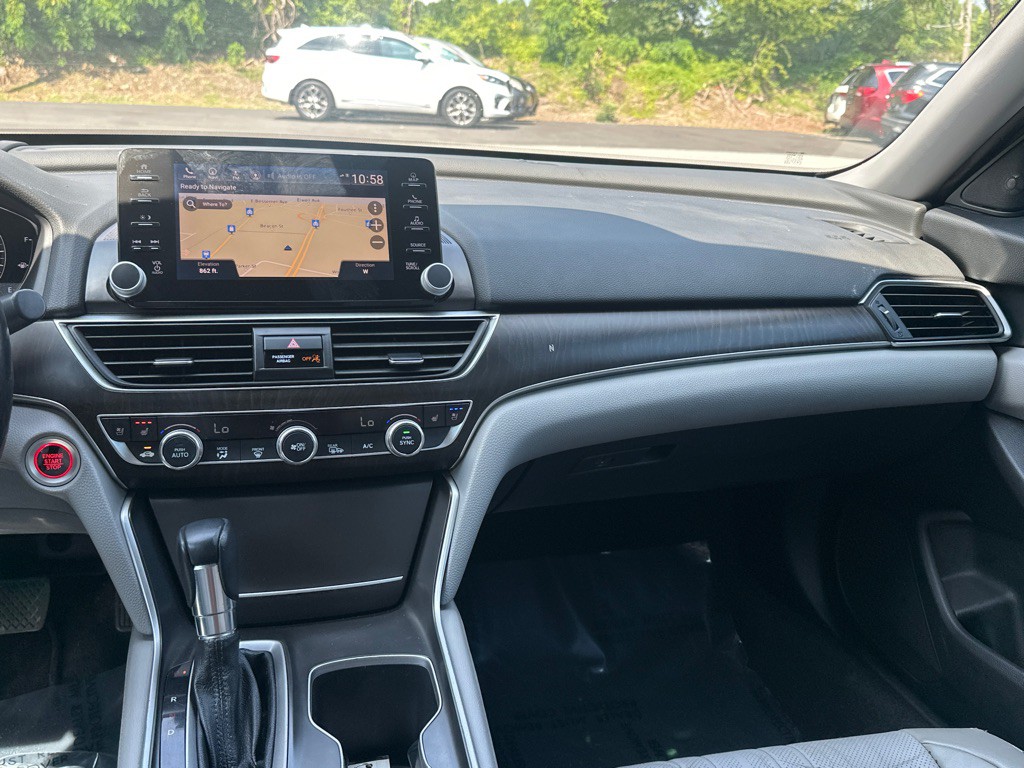 2018 Honda Accord Image 31