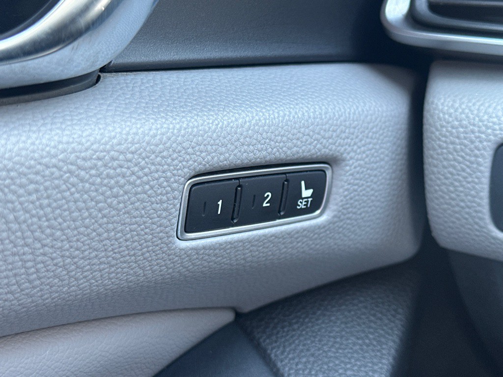 2018 Honda Accord Image 35