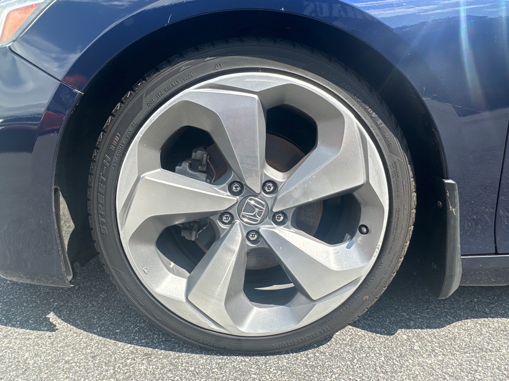 2018 Honda Accord Image 39