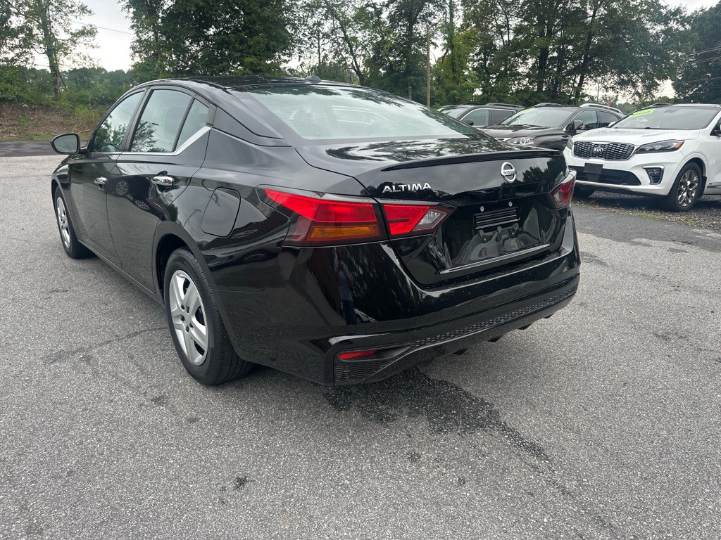 2020 Nissan Altima Image 5