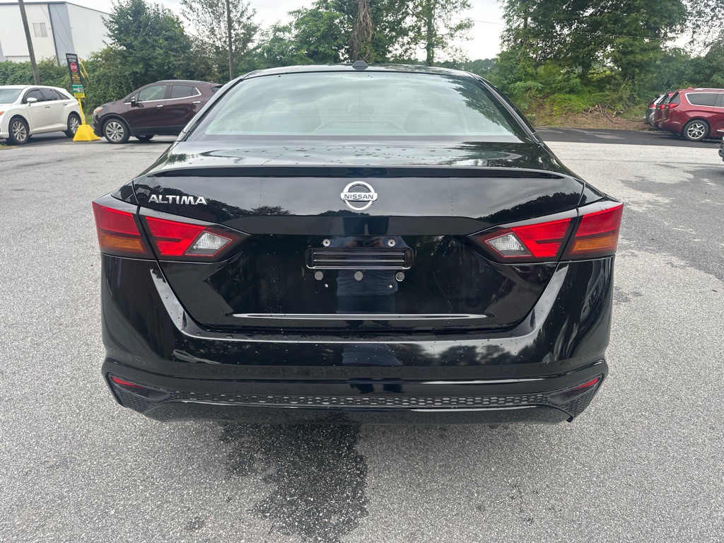 2020 Nissan Altima Image 6