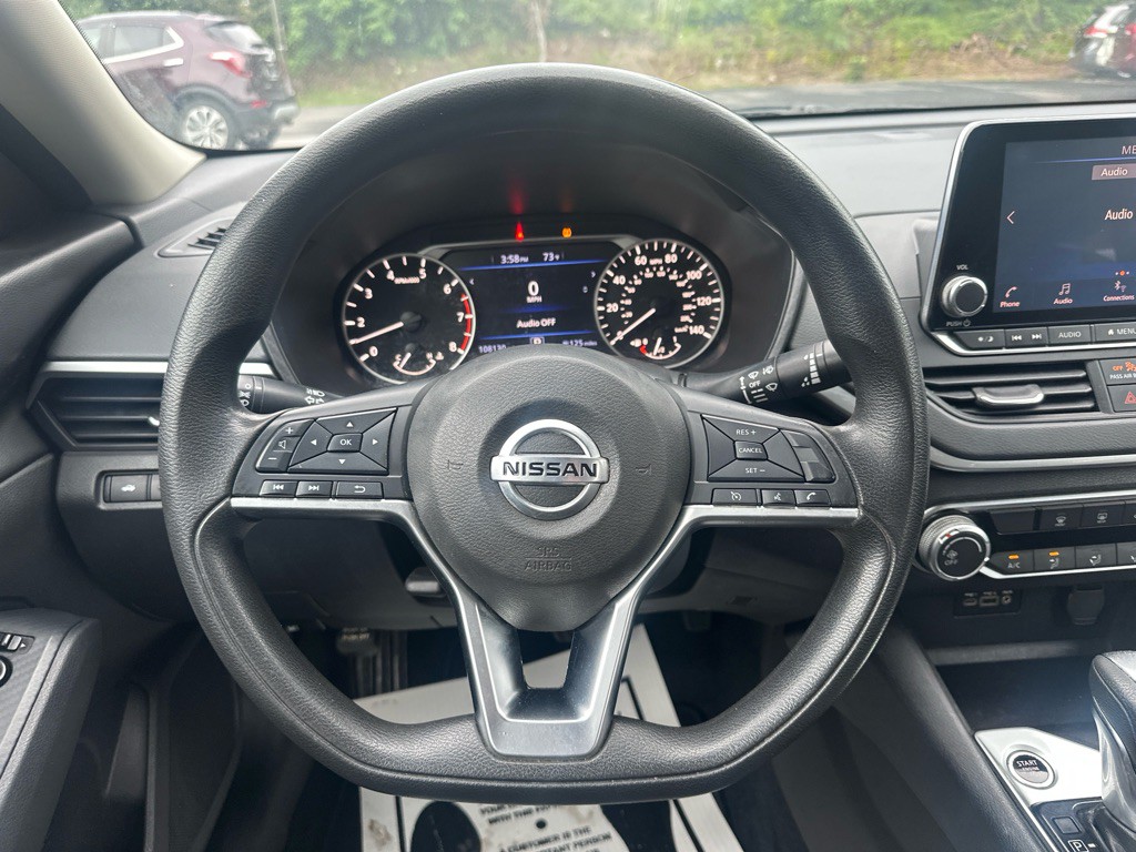 2020 Nissan Altima Image 22