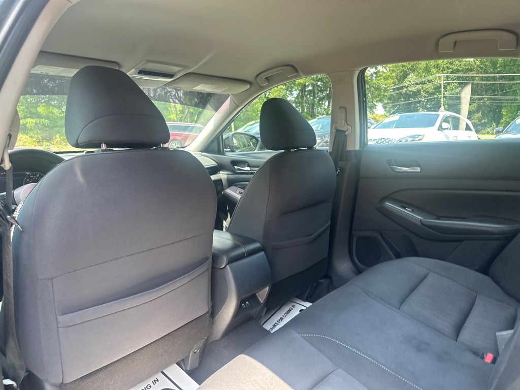 2019 Nissan Altima Image 14