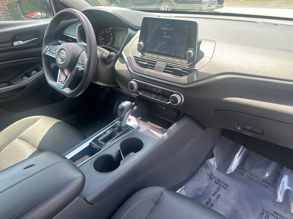 2019 Nissan Altima Image 20