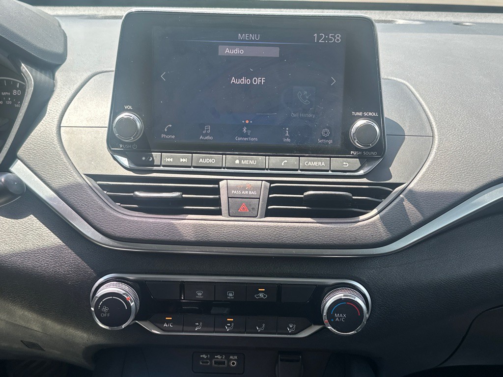 2019 Nissan Altima Image 23