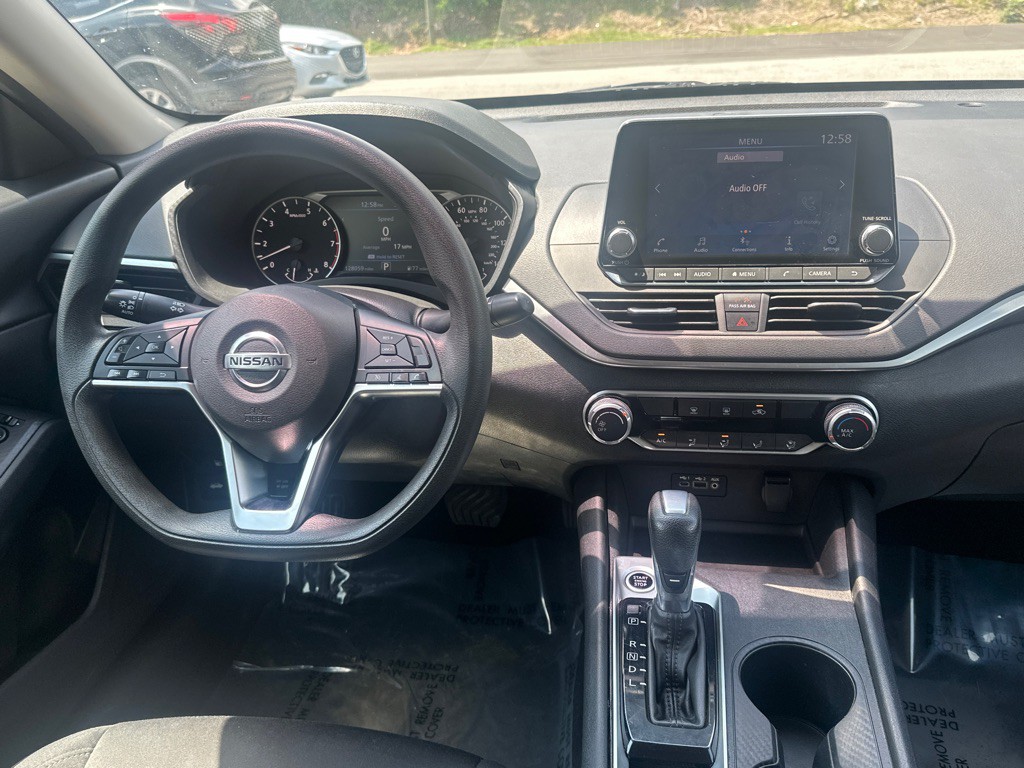 2019 Nissan Altima Image 25